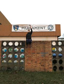 per se performed elke postler